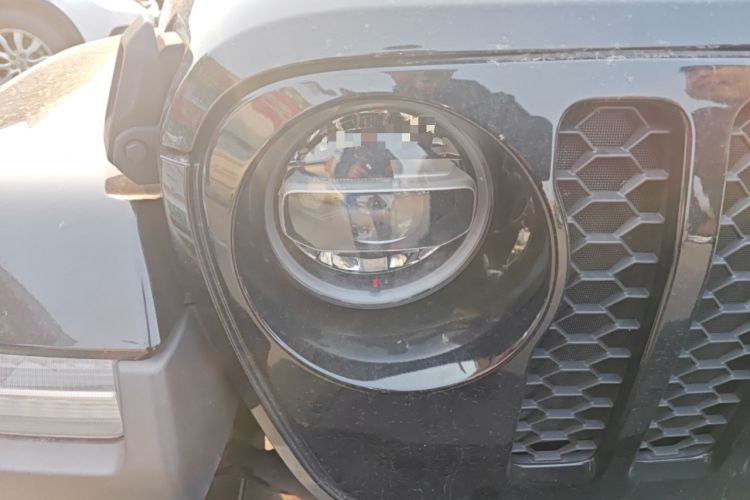 Used Jeep Wrangler New Energy 2021 Four-Door 2.0T 4xe Sahara Right Front Headlight