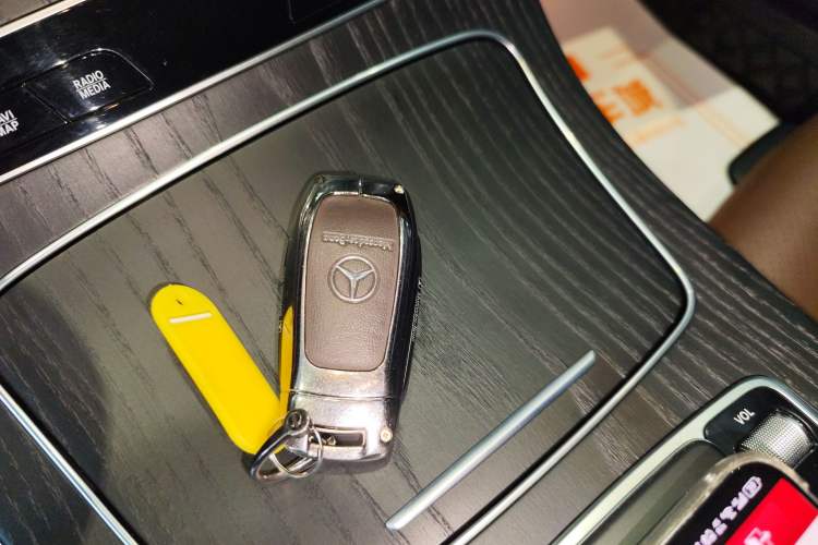 Used Mercedes-Benz E-Class 2022 Second Facelift E 300 L Sport Luxury Edition