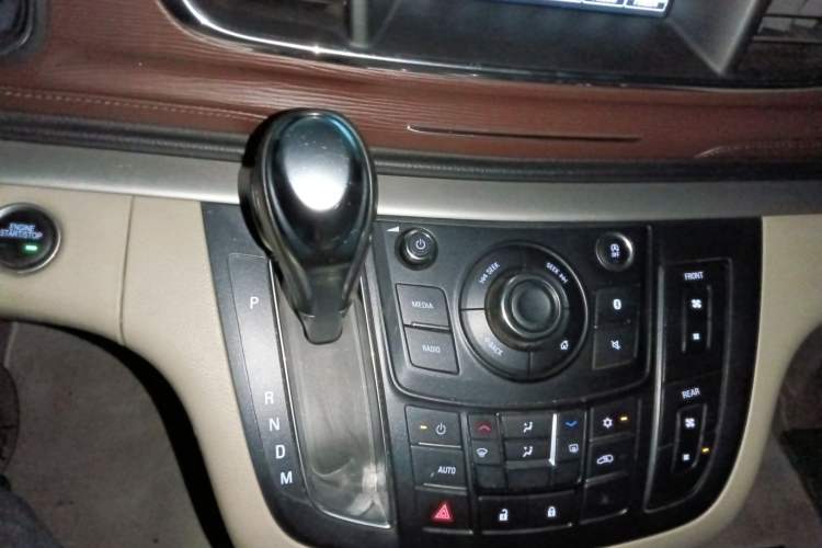 Used Buick GL8 2017 25S Comfort Version China V Standard
