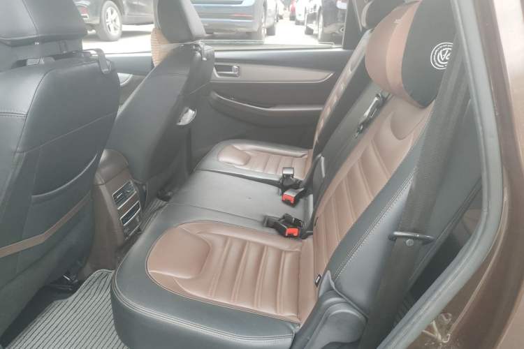 Used FORTHING Joyear X6 2017 Jingxiang Series 1.5T CVT Luxury Model
