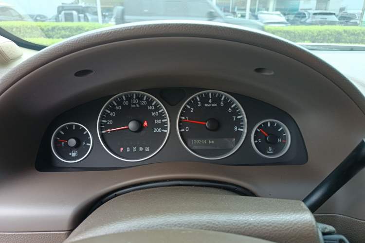 Used Buick GL8 2014 2.4L Comfort Edition Instrument Cluster