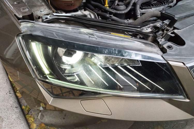 Used Skoda Superb 2016 TSI330 DSG Smart Drive Edition