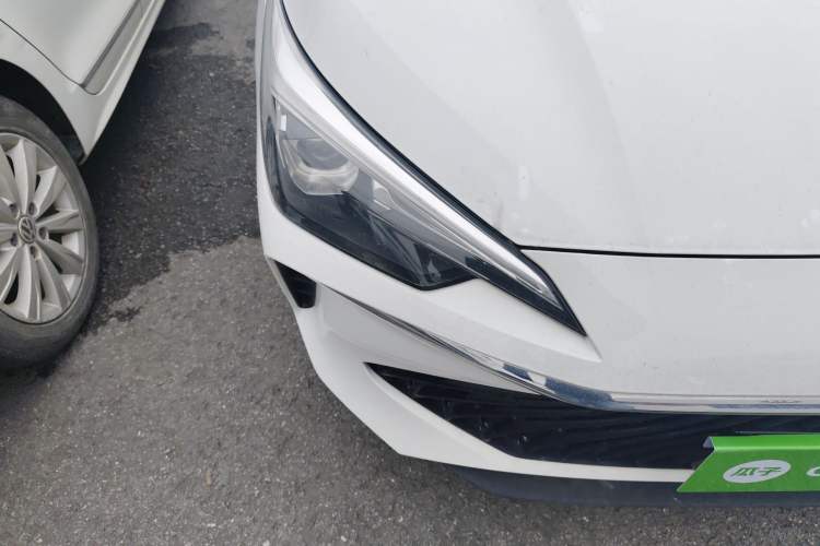 Used Roewe i5 2024 1.5L CVT Luxury Edition Right Front Headlight