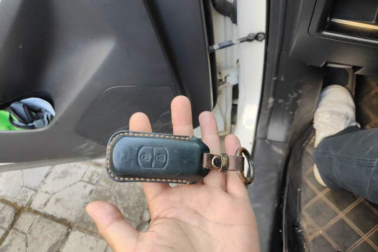 Used Mazda CX-5 2013 2.0L Manual Two-Wheel Drive Comfort Version Vehicle Key