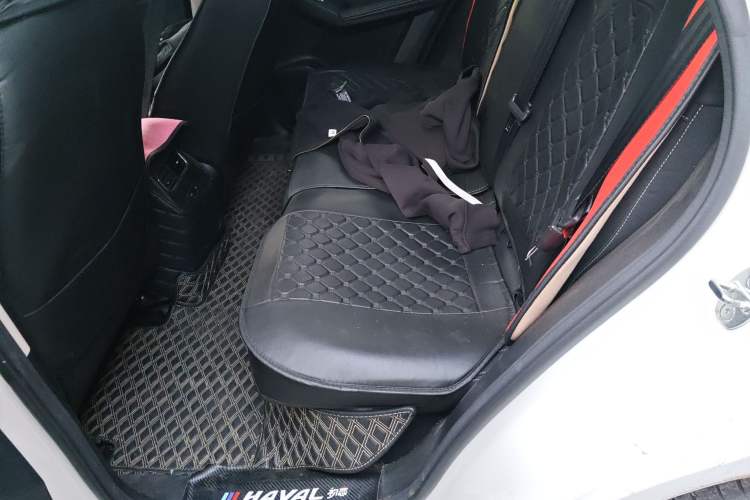 Used Haval JOLION 2021 1.5T Automatic Four-Door Version
