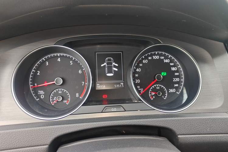 Used Volkswagen Golf 2015 1.4TSI Automatic Comfort Model
