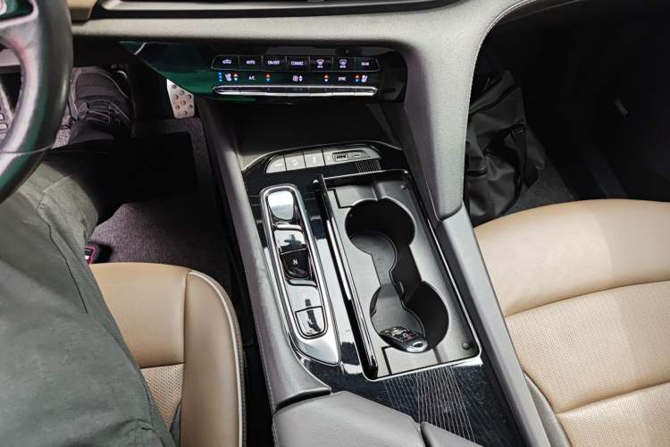 Used Buick Enclave 2020 28T Four-Wheel Drive Luxury Flagship Edition