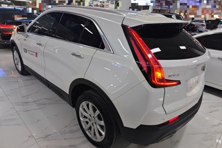 Used Cadillac XT4 2021 28T Two-Wheel Drive Tech Edition