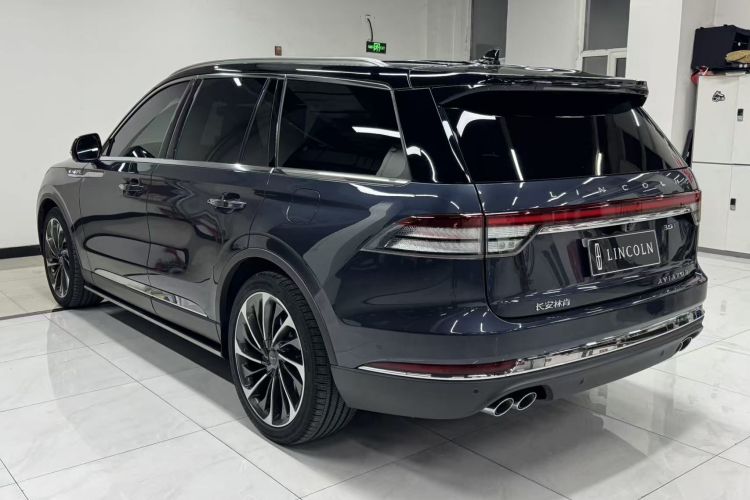 Used Lincoln Aviator 2021 3.0T V6 All-Wheel-Drive Executive Edition
