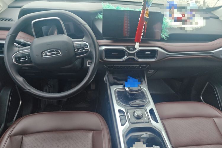 Used Geely Auto Haoyue 2022 1.8TD DCT Luxury 7-Seater Center Console