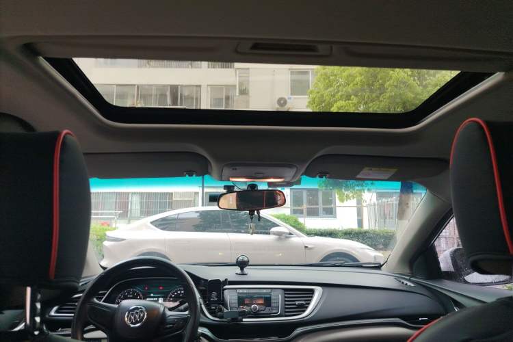 Used Buick GT 2016 15N Automatic Elite Edition Headliner