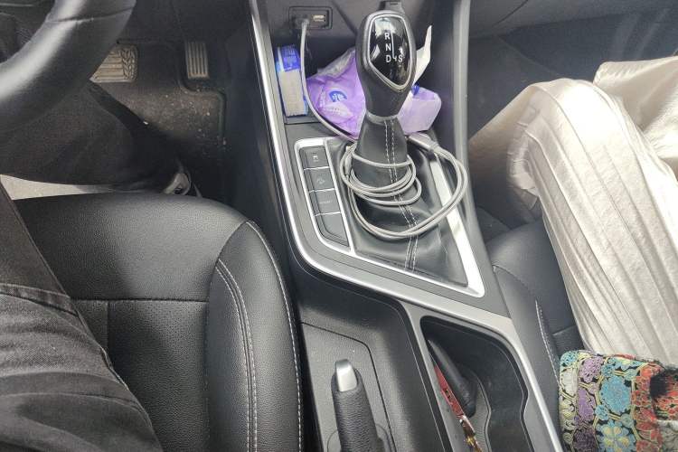 Used Geely Auto Vision X3 2019 Upgraded Model 1.5L CVT Prestige Version