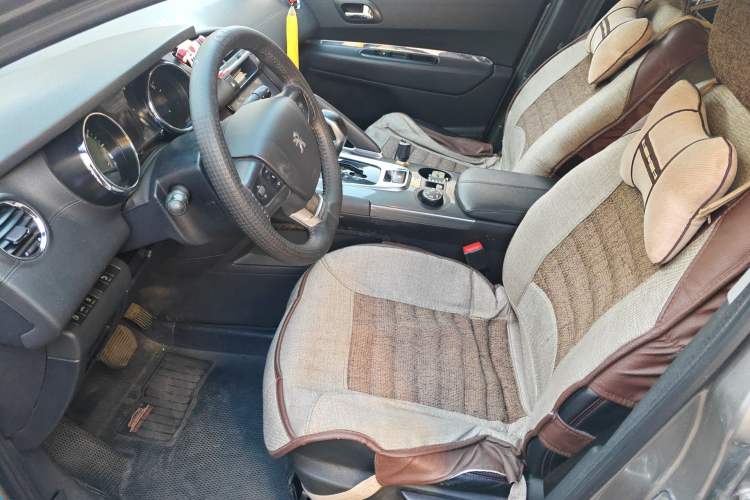 Used Peugeot 3008 2016 1.6THP Automatic Classic Edition