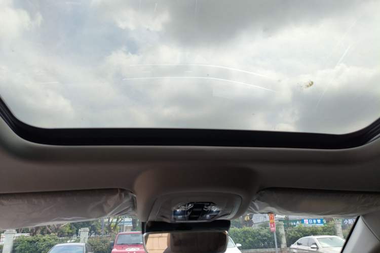 Used Chery Tiggo 8 PRO 2024 Champion Edition 390T Two-Wheel Drive Peak Version 5 Seats
