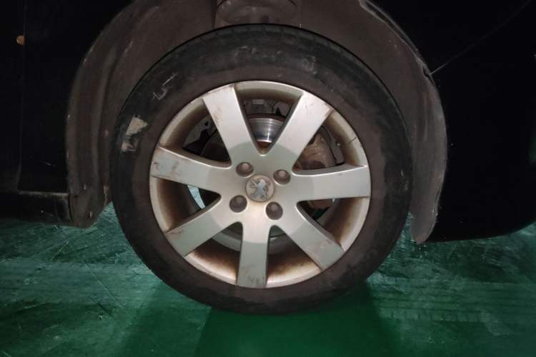 Used Peugeot 408 2011 1.6L Automatic Comfort Edition