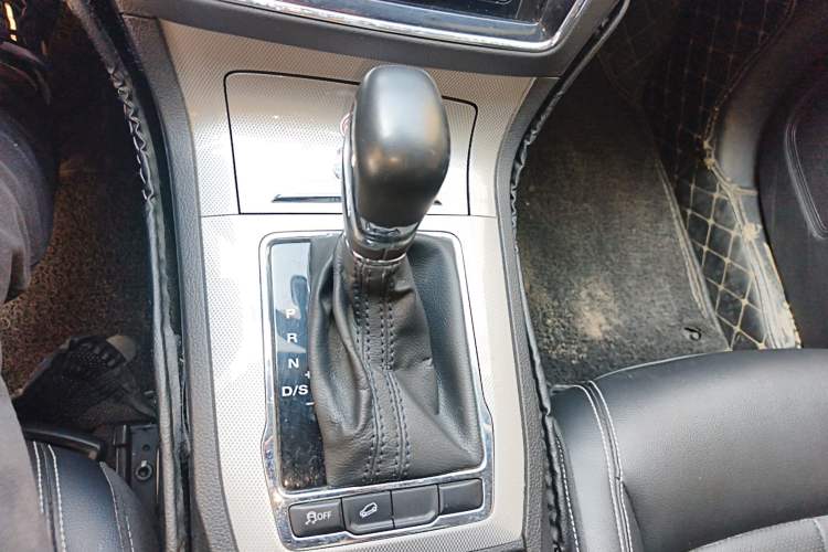 Used Roewe RX5 2020 20T Automatic 4G Connected Million Edition