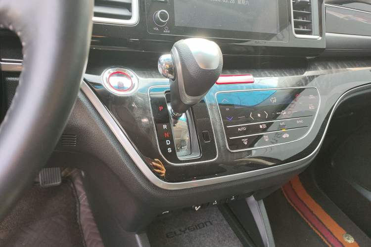 Used Honda Elysion 2019 2.0L Hybrid Luxury Edition