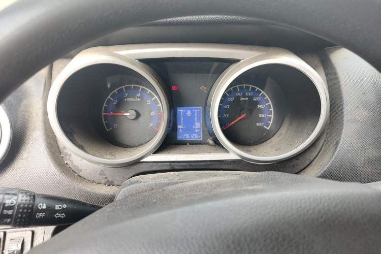 Used CHANGAN KAICHENG Ounuo S 2012 1.3L Base Version Instrument Cluster