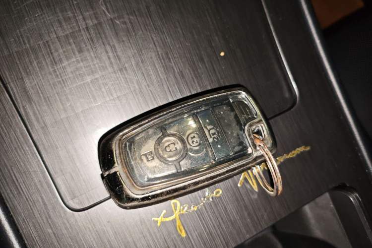 Used Lincoln Corsair 2024 1.5T Two-Wheel Drive Deluxe Hybrid Version Vehicle Key