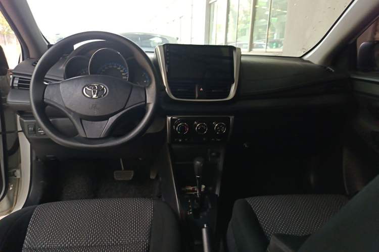 Used Toyota Vios FS 2019 1.5L CVT Fengchi Edition Center Console