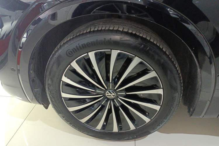 Used Volkswagen Viloran 2020 380TSI Prestige Edition