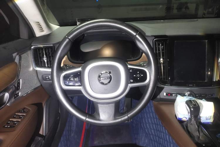 Used Volvo S90 2019 T5 Zhiyuan Edition
