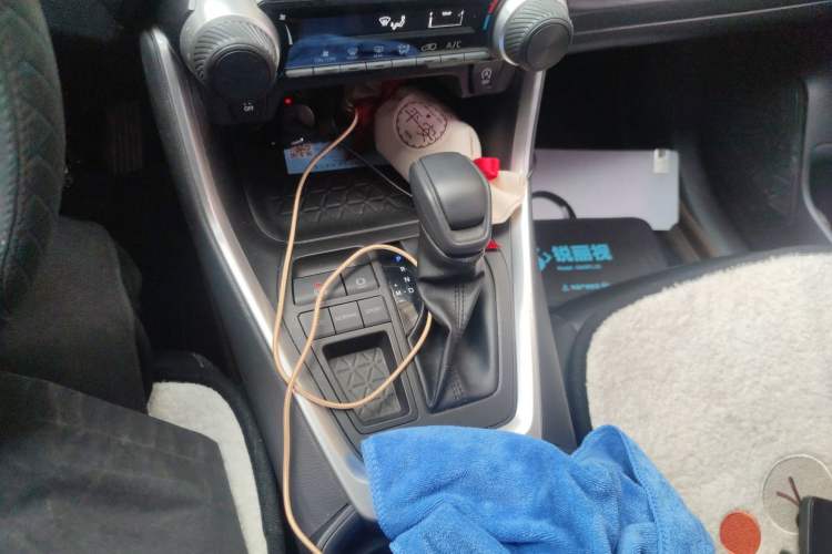 Used Toyota RAV4 2023 2.0L CVT Two-Wheel Drive Urban Edition
