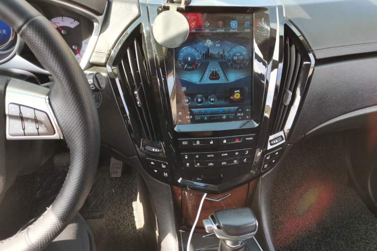 Used Cadillac SRX 2012 3.0L Elite Edition Audio And AC Panel