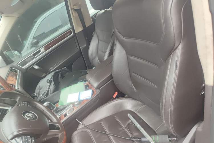 Used Volkswagen Touareg 2011 3.0 TSI Standard Version