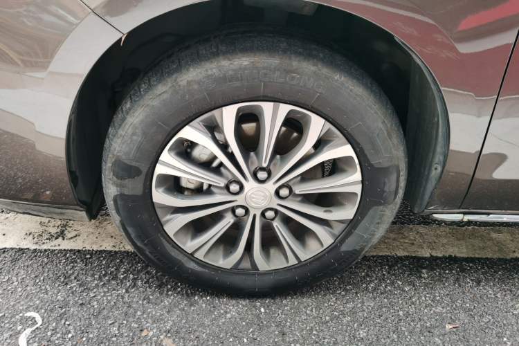 Used Buick GL8 2023 Land Executive Class Smart Enjoyment Model