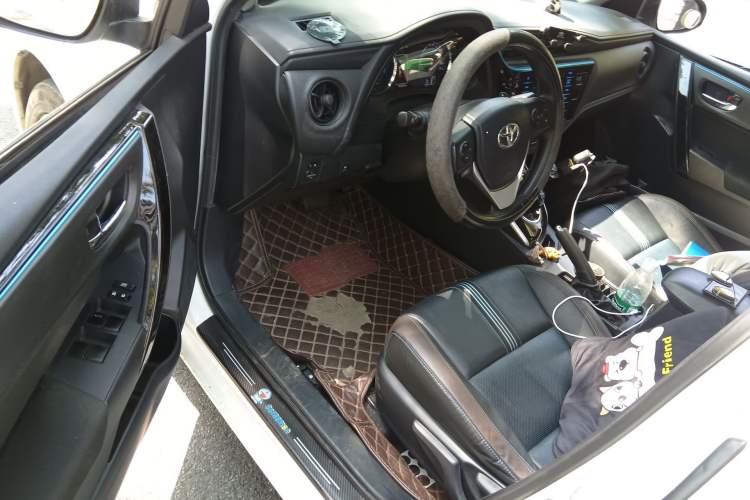 Used Toyota Levin 2018 Dual-Engine 1.8H GS-V E-CVT Prestige Version China V Standard