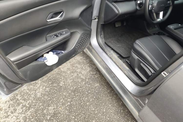 Used BYD e7 2025 Model 520 Smart Mobility Edition
