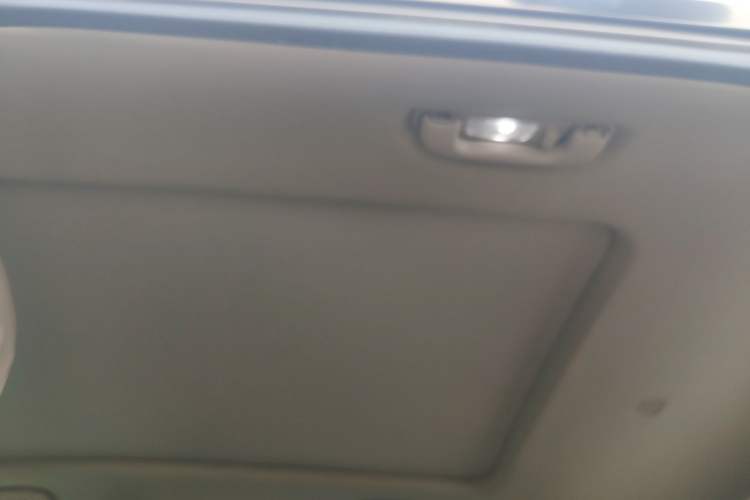 Used Buick Envision 2016 20T Two-Wheel-Drive Elite Model
