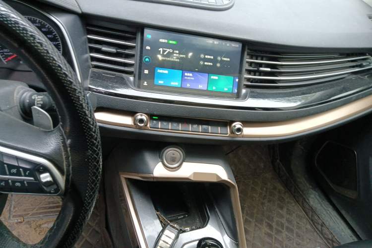 Used Haval H6 2020 1.5 GDIT Automatic Platinum Champion Edition Audio And AC Panel