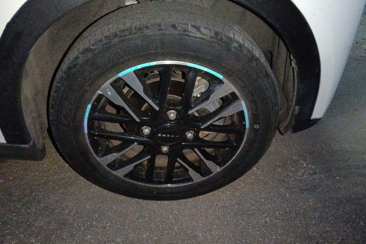 Used Chery New Energy Little Ant 2022 Sweet Pink Edition Low-Sugar Version Lithium Iron Phosphate 30 kW 301 km
