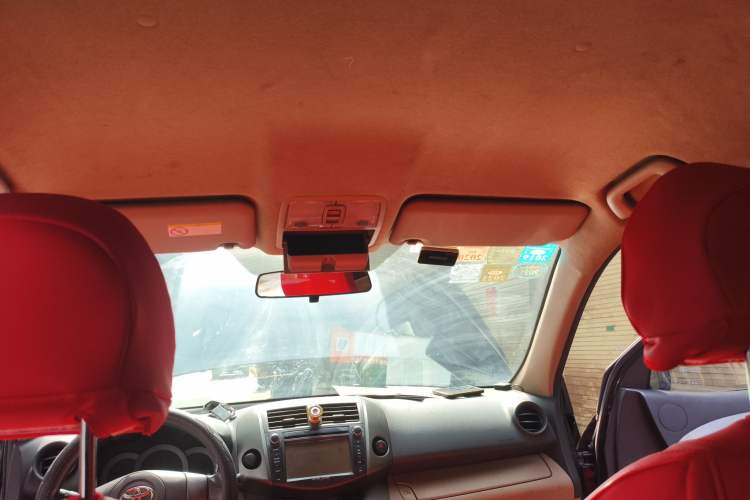 Used Toyota RAV4 2011 2.0L Automatic Classic Edition
