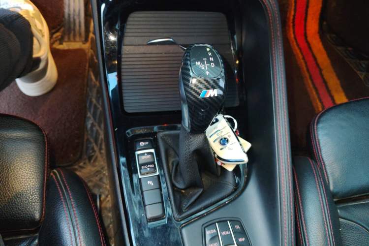 Used BMW X1 2016 sDrive20Li Luxury Model Gear Lever