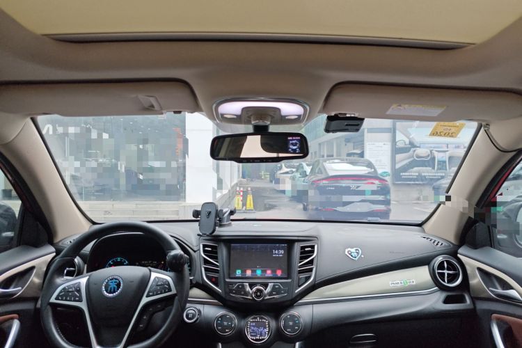 Used BYD Song New Energy 2017 Song DM 1.5TID All-Wheel Drive Luxury Model Headliner