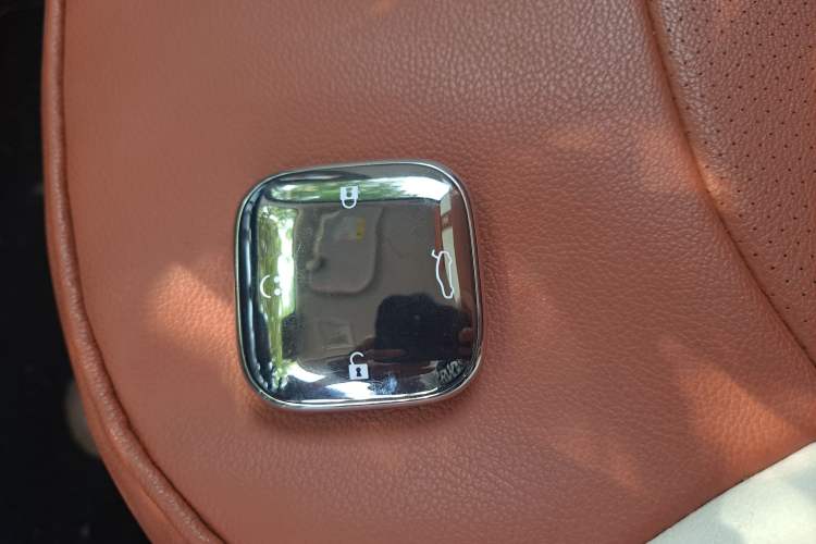 Used CHANGAN Lumin 2022 210km Sweet Edition Interior 1