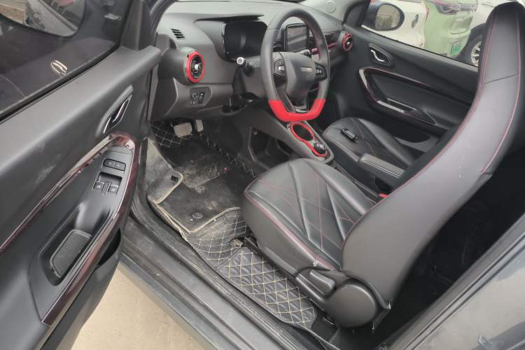 Used Chery Little Ant 2022 Sweet Pink Edition Half-Sugar Version Lithium Iron Phosphate 30 kW 301 km