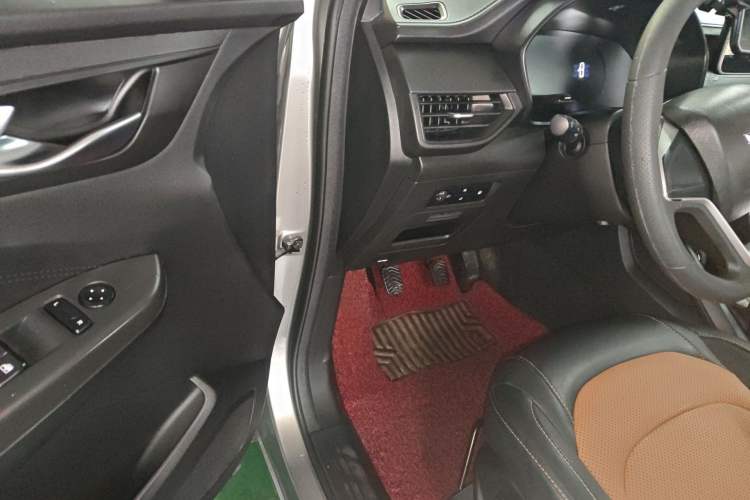 Used Wuling Hongguang S3 2018 1.5L Manual Comfort Model China V Standard
