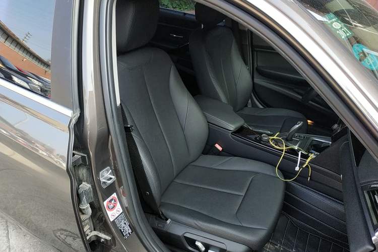 Used BMW 3 Series 2017 320Li Fashion Model