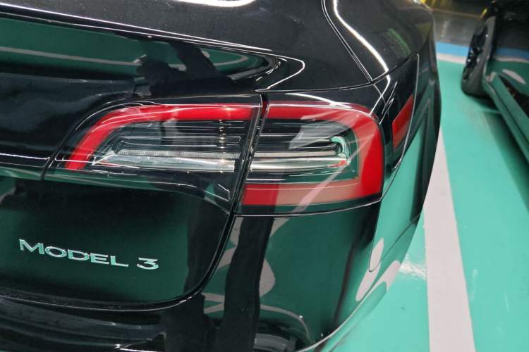 Used Tesla Model 3 2022 Rear-Wheel-Drive Version