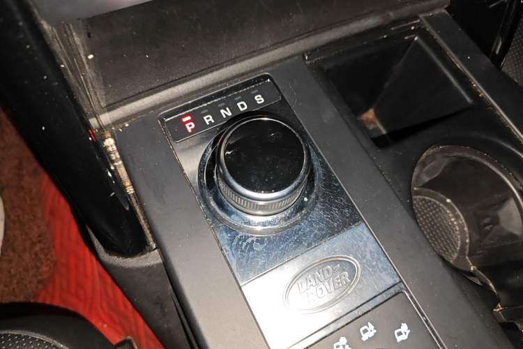 Used Land Rover Discovery 2019 3.0 SC V6 SE