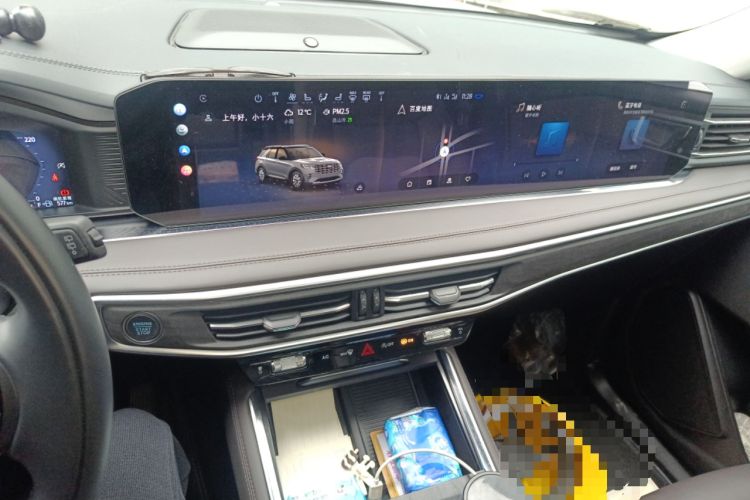 Used Ford Explorer 2024 2.3T EcoBoost Four-Wheel Drive Titanium Edition 7 Seats