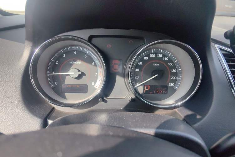 Used Bestune B50 2013 1.8L automatic comfort version
