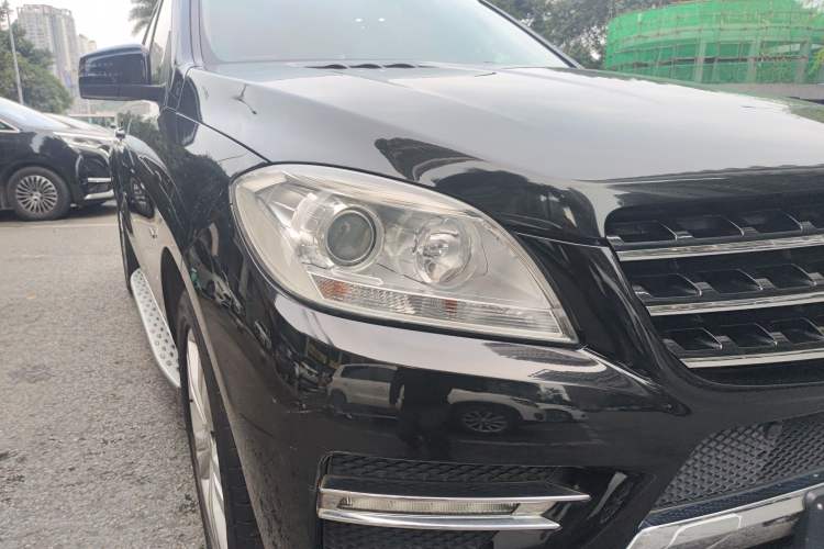 Used Mercedes-Benz M-Class 2012 ML 350 Sport Edition Right Front Headlight