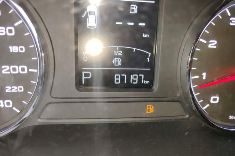 Used Roewe RX5 2018 20T Two-Wheel Drive Automatic Flagship Edition

