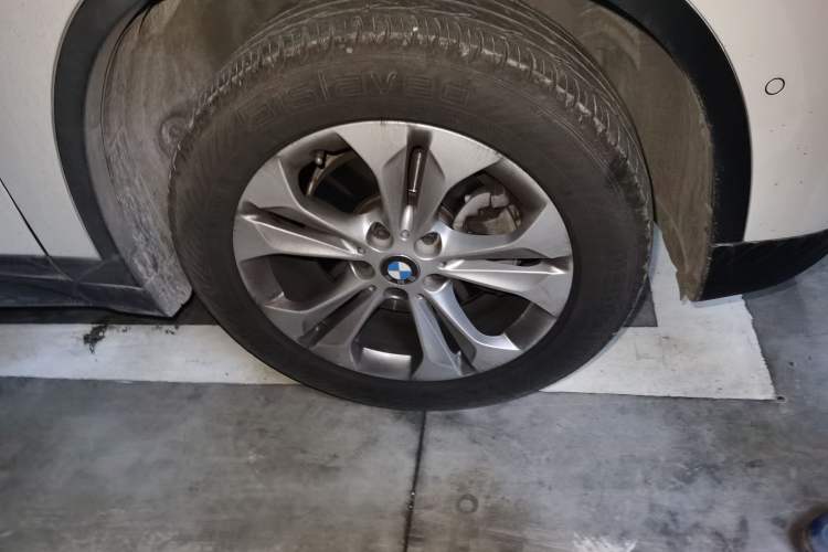 Used BMW X1 2016 sDrive18Li Premium Edition
