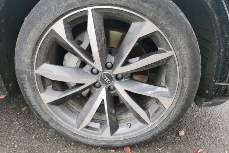 Used Audi Q7 2023 55 TFSI quattro S line Sport Edition
